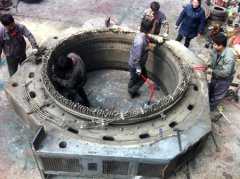 3100KW電機拆解施工中